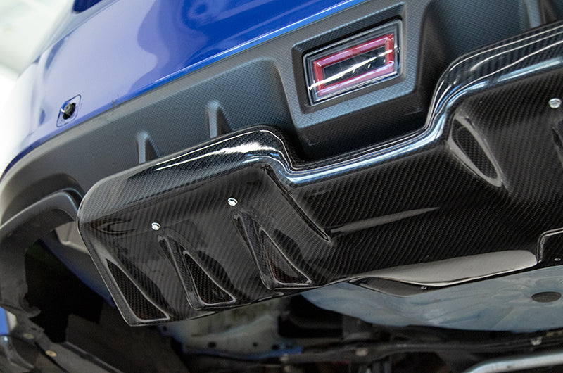 OLM A1スタイル カーボンファイバー製リアディフューザー - 2015-2021 WRX/STI