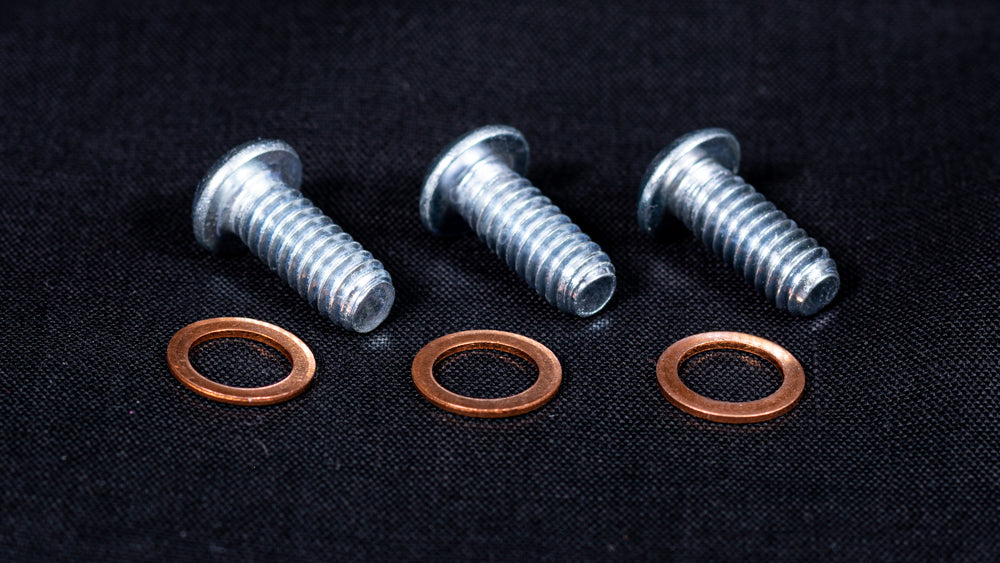 Sikky Manufacturing - オイルパン アダプターブロック、ボトムポート -10ANオイルライン ニップルスタイル リモートオイルフィルター ライン用 (SM-OPB-01)