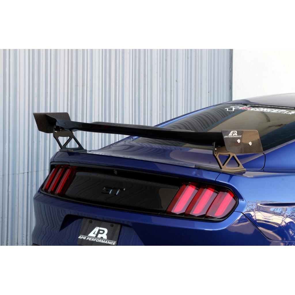 APRパフォーマンス フォード マスタング S550 / GT500 / GT350 GTC-200 アジャスタブル ウイング 2018-2023