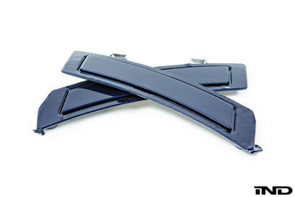 iND e70 x5 lci painted front reflector set - iND Distribution