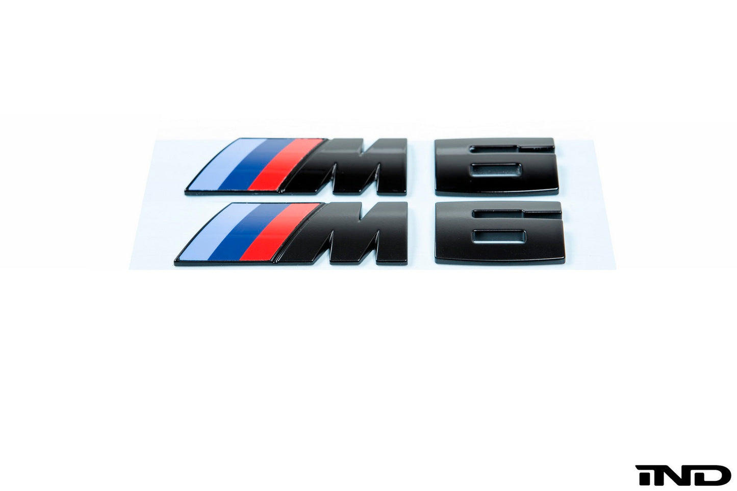 IND F06 / F12 / F13 M6 塗装済み トランクエンブレム