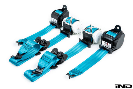 iND f87 m2 colored seat belt set - iND Distribution