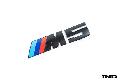 iND e60 m5 painted trunk emblem - iND Distribution