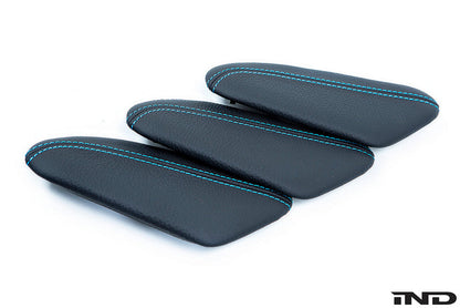 iND f87 m2 polar blue stitched leather knee pad - iND Distribution