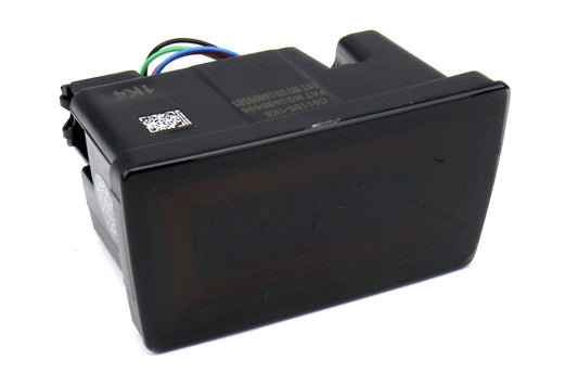 OLM F1 NB+R V2（スモークレンズ、グロスブラックベース、レッドバー）- 2015-2020 WRX / STI