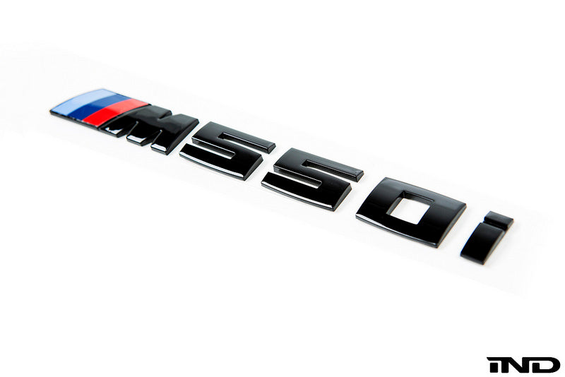 iND g30 m550i painted trunk emblem - iND Distribution