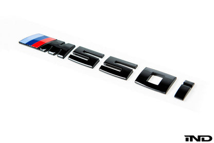 iND g30 m550i painted trunk emblem - iND Distribution
