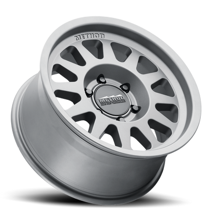 Method Race Wheels 704 | チタン
