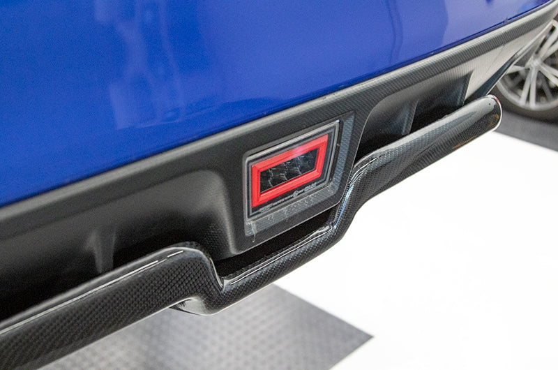 OLM A1スタイル カーボンファイバー製リアディフューザー - 2015-2021 WRX/STI