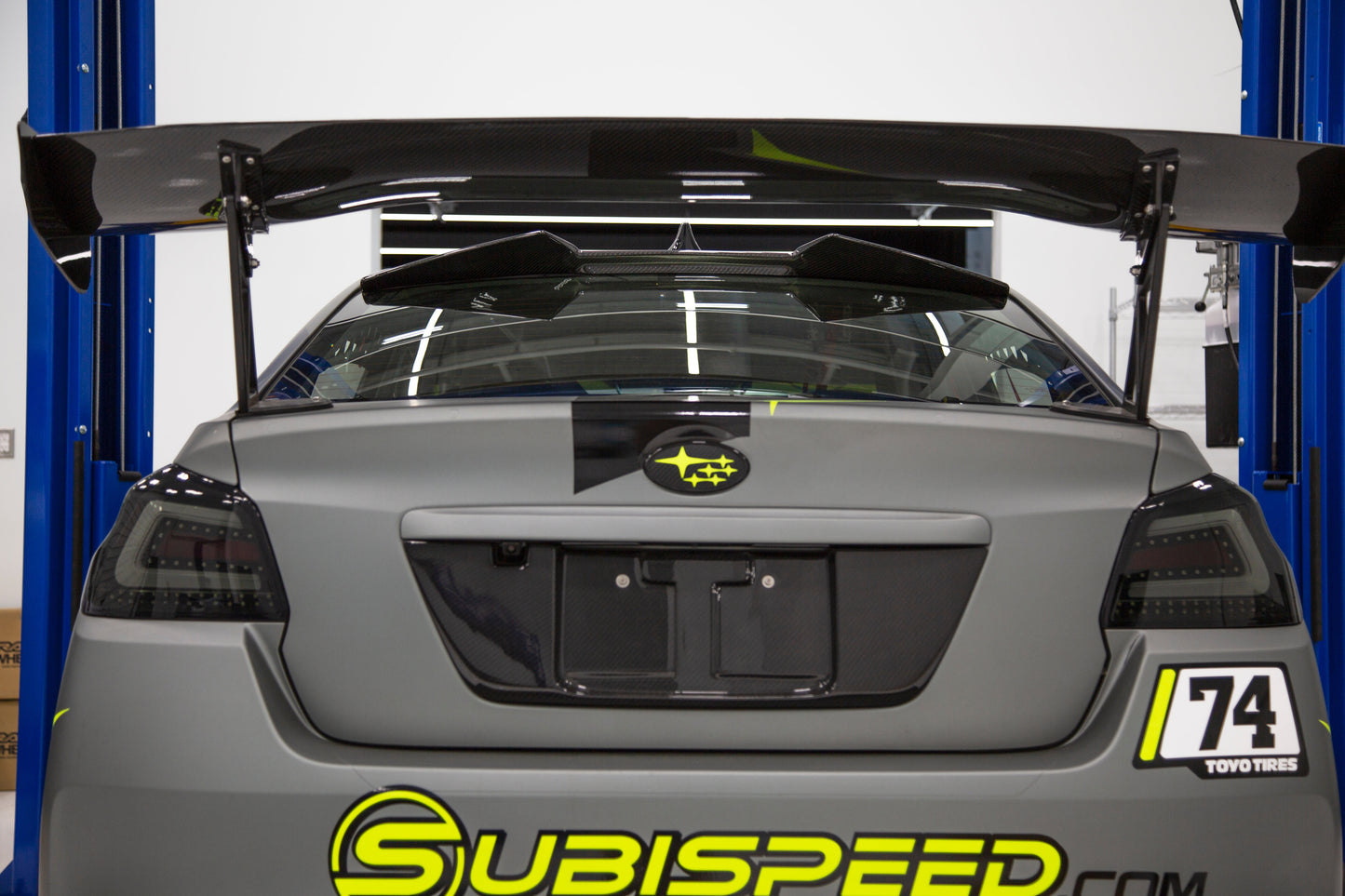 OLM ATAK カーボンファイバールーフスポイラー - 2015-2021 スバル WRX / STI用
