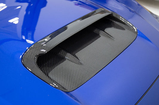 OLM A1 アグレッシブ カーボンファイバー フルリプレイスメント フードスクープ - 2015-2021 WRX/STI