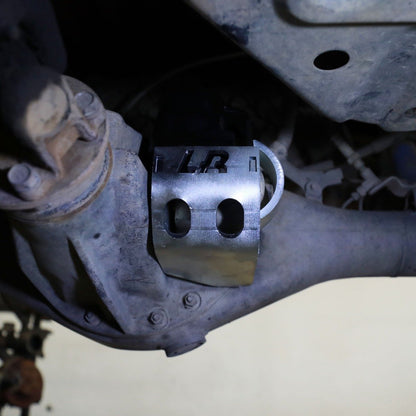 Low Range Off-Road トヨタ 電動Eロッカーモーターガード