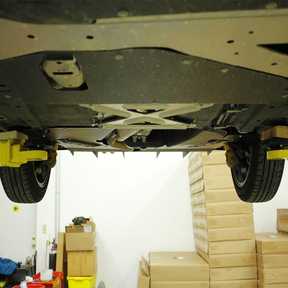 Verus Engineering リアサスペンションカバー | 2016-2021 マツダ ND ロードスター (A0099A)