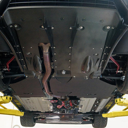 Verus Engineering フラットカーボンアンダーボディパネル | 2009-2021 ニッサン R35 GTR (A0112A)