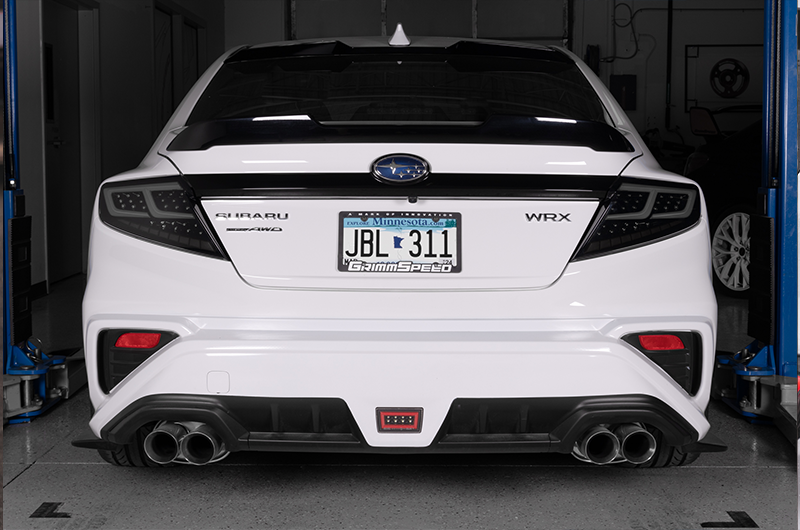 OLM Spec-AR LEDテールライト（スモークレンズ／ブラックベース／ホワイトバー） - 2022年以降WRX