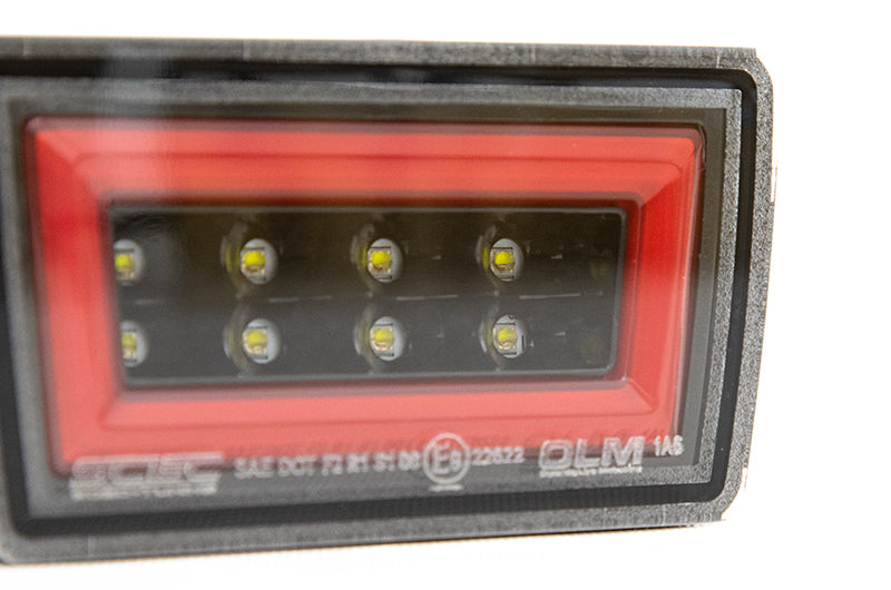 OLM F1 NB+R V2（クリアレンズ、グロスブラックベース、レッドバー） - 2015-2020 WRX / STI用